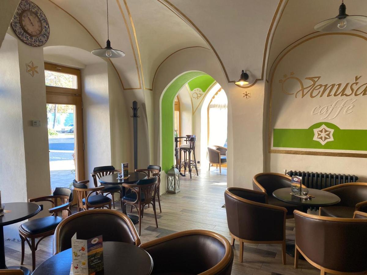 Spišská Nová Ves Penzion Venusa מראה חיצוני תמונה