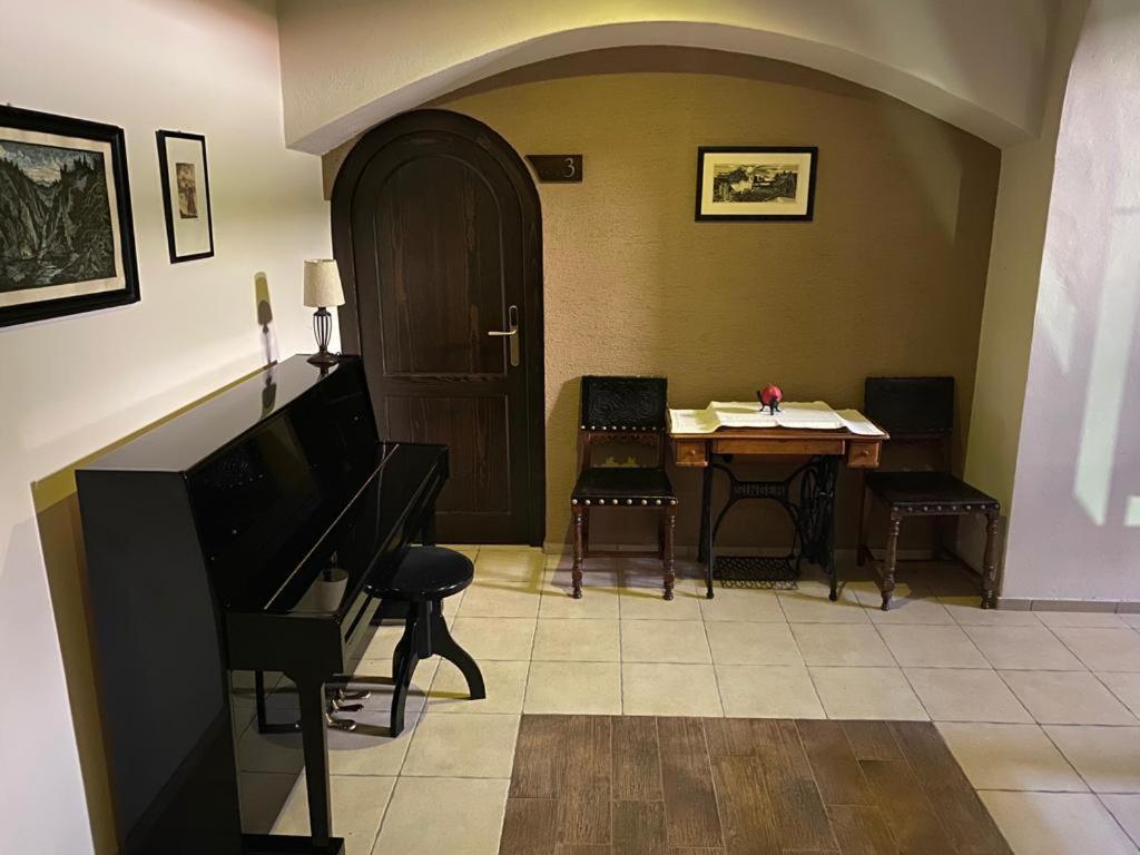 Spišská Nová Ves Penzion Venusa מראה חיצוני תמונה